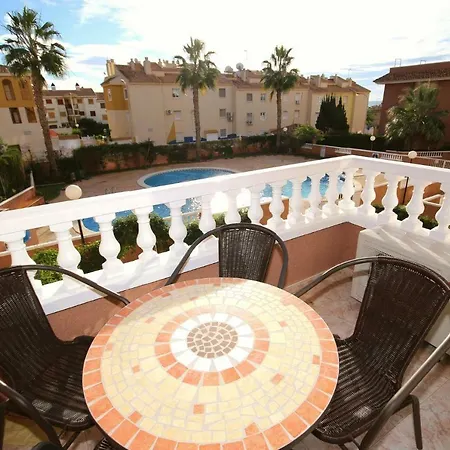 Apartmán In La Mata Eneas 6 *